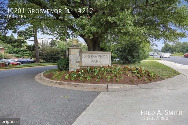 Photo - 10201 Grosvenor Pl Unit #212