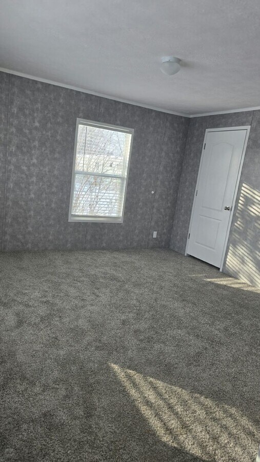 Photo - 5075 Wessex St