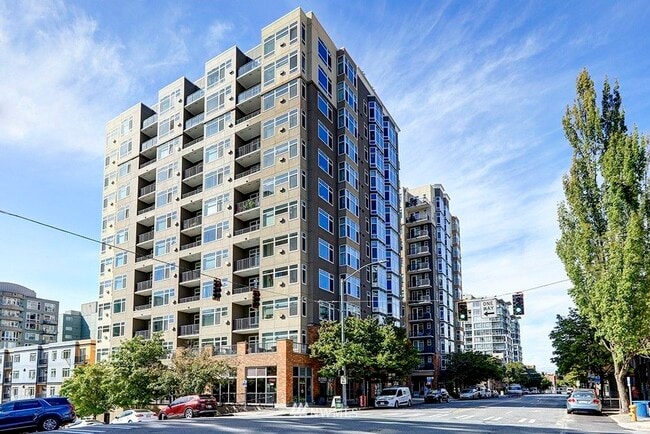 Building Photo - 2801 1st Ave Rental