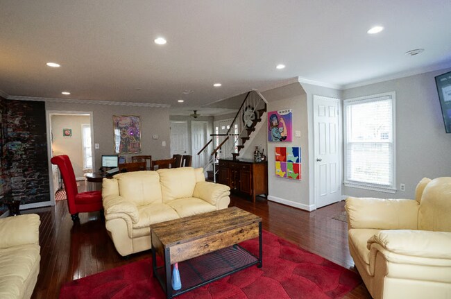 Photo - 7857 Parthian Ct