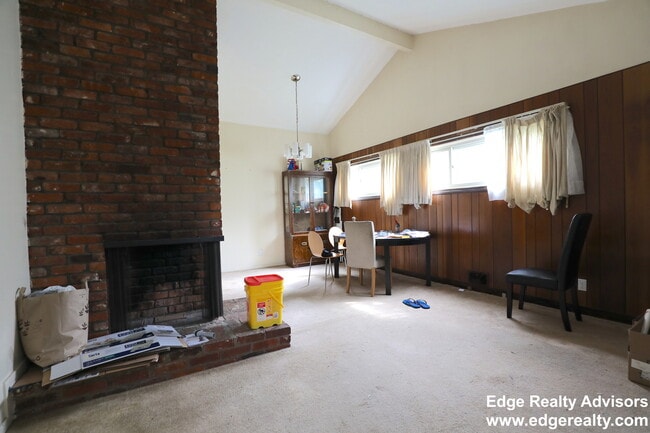Photo - 155 Kenrick St Unit 1