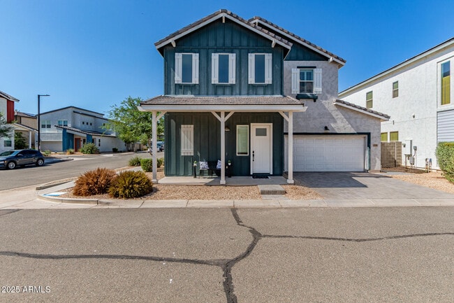 Building Photo - 371 N 157th Ln Rental