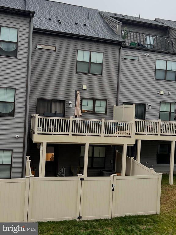 Photo - 618 Chalcedony Ln