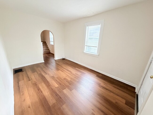 Photo - 805 Jefferson Ave