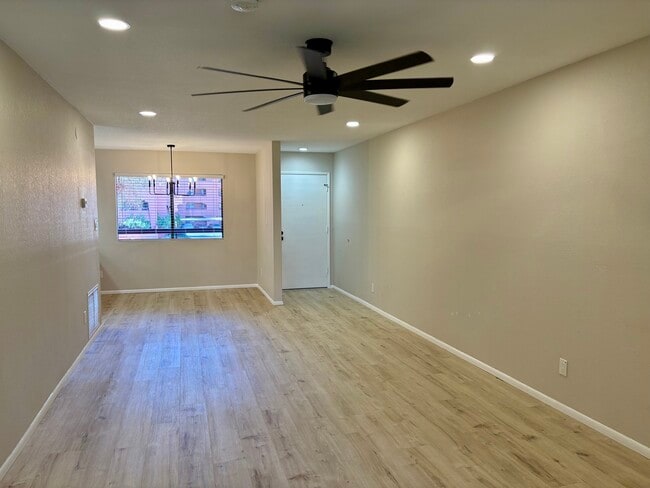 Photo - 12222 N Paradise Village Pky W Unit 213A