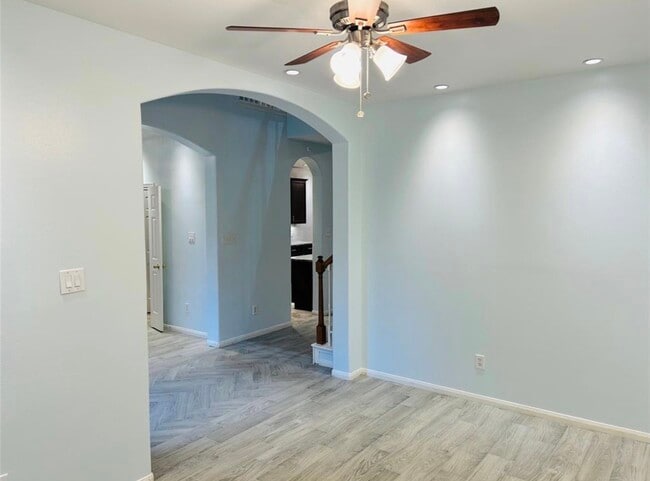 Photo - 9539 Still Cove Ln