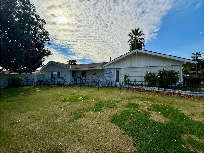 Photo - Stunning 3 Bed/2.5 Bath + Shop w/ Resident Benefits Package & $0 Security Deposit Option