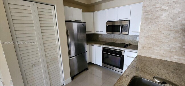 Photo - 7360 NW 114th Ave Unit 105