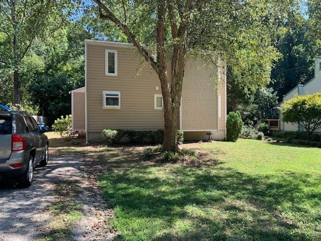 Photo - One Month Free **Limited Time**Prime Location