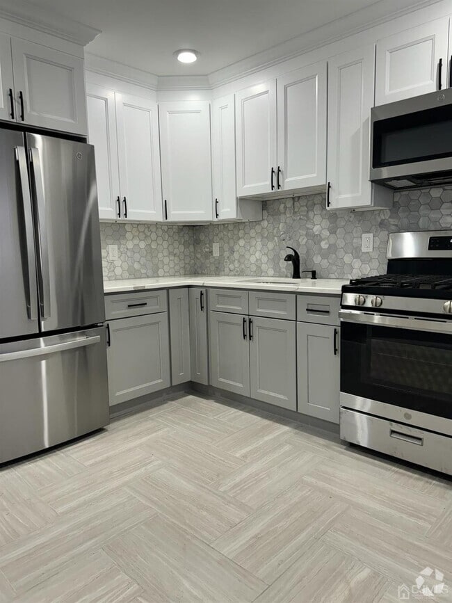 Building Photo - 43 Frederick Terrace Unit 2 Rental