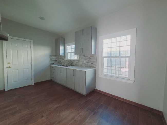 Photo - 4147 1/4 Garthwaite Ave Unit 4147