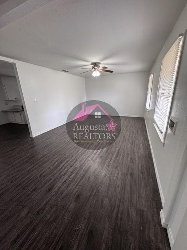 Photo - 2626 Garfield Ave