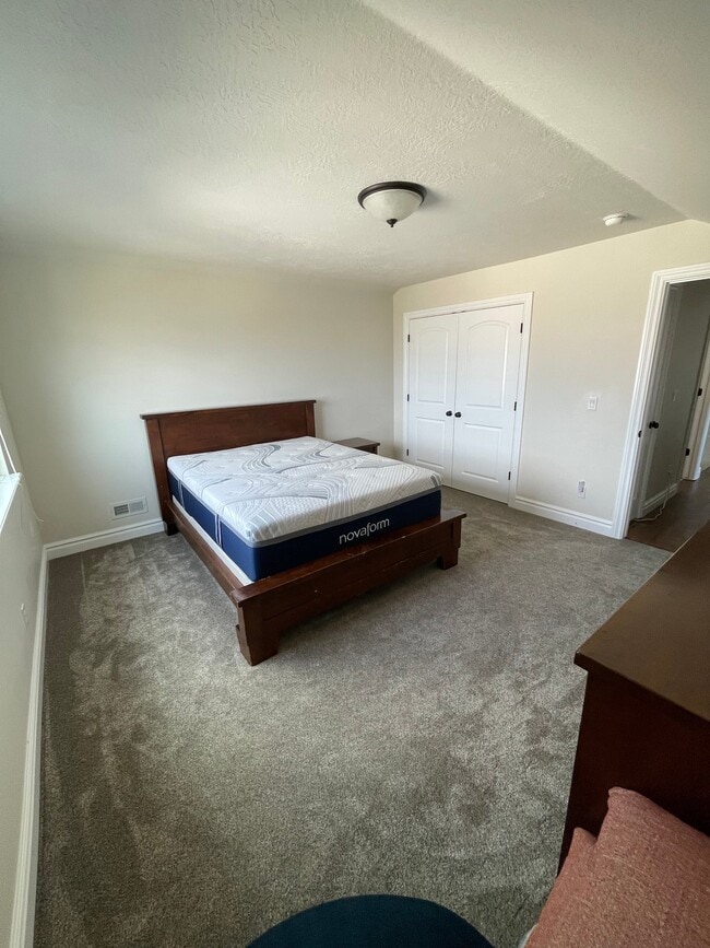 3989 E Yakima Way Unit A