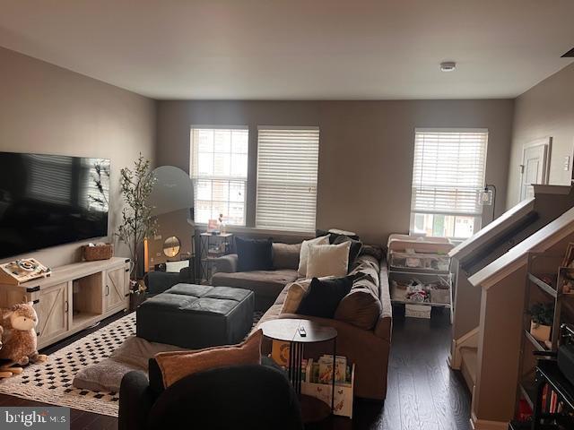 Photo - 107 Winterberry Way