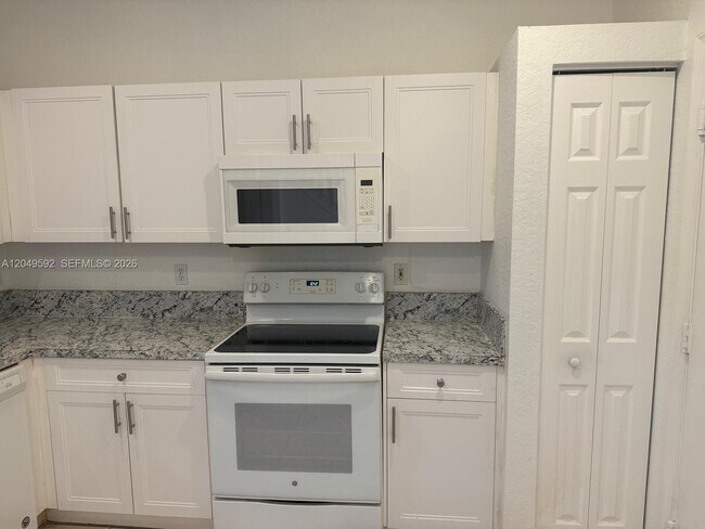 Photo - 9064 NW 54th St