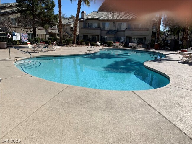 Photo - 5710 E Tropicana Ave Unidad 1115