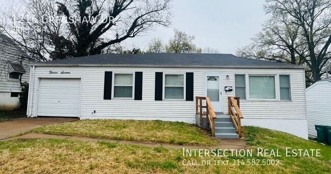 Building Photo - 1216 Grenshaw Dr