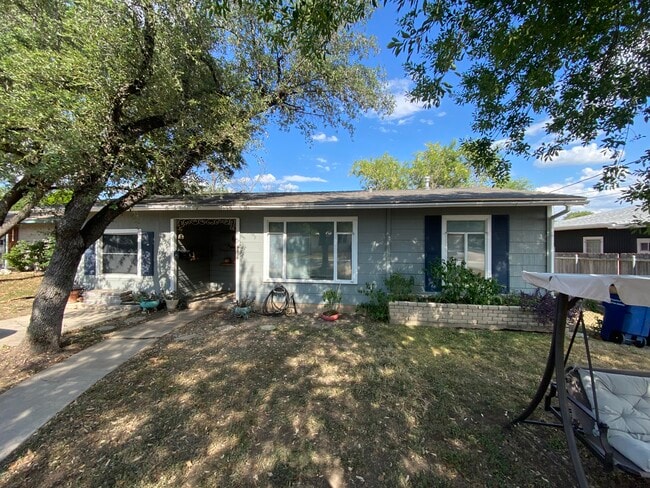 Building Photo - 4506 Neer Ave Rental
