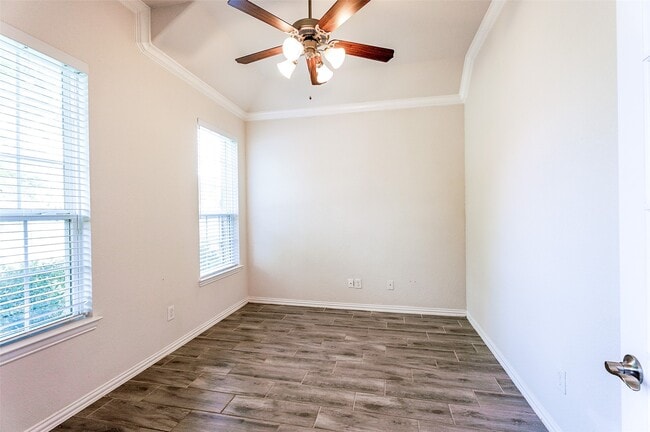 Photo - 28231 Moon Portrait Ln