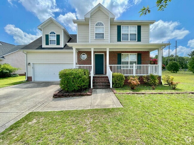 Building Photo - Spacious 4-Bed Haven With 2.5 Baths In Fay... Rental