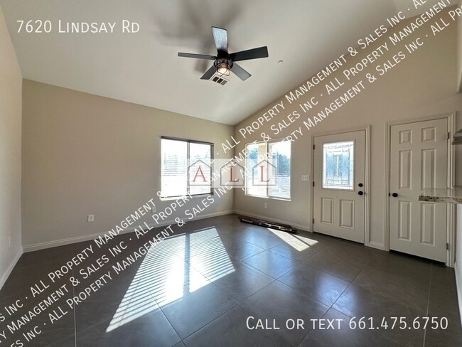Photo - 7620 Lindsay Rd