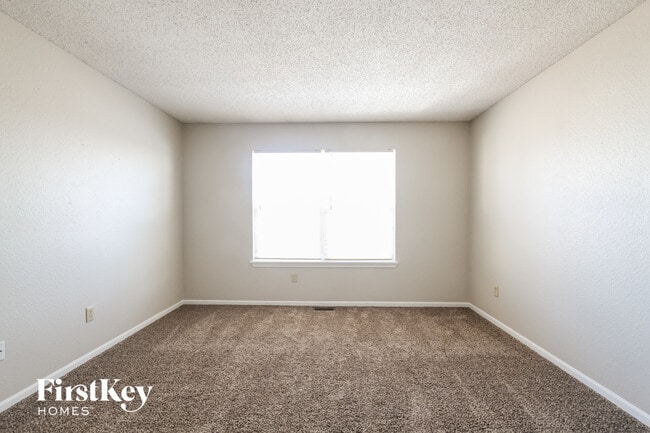 Photo - 1214 Country Ridge Ln