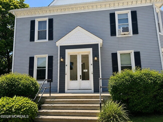 Photo - 46-48-48 N Washington St
