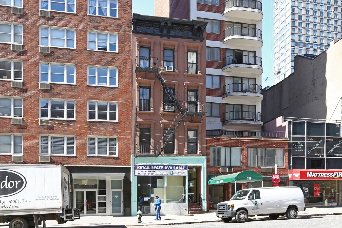 Photo - 332 E 86th St