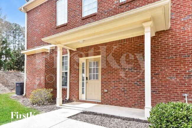 Photo - 983 Treymont Way SW