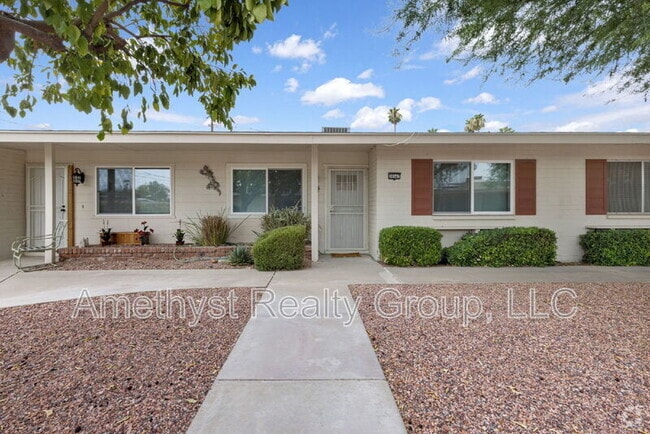Building Photo - 10547 W Coggins Dr Rental