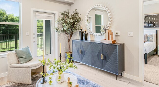 Photo - Creekside at Grand Prairie