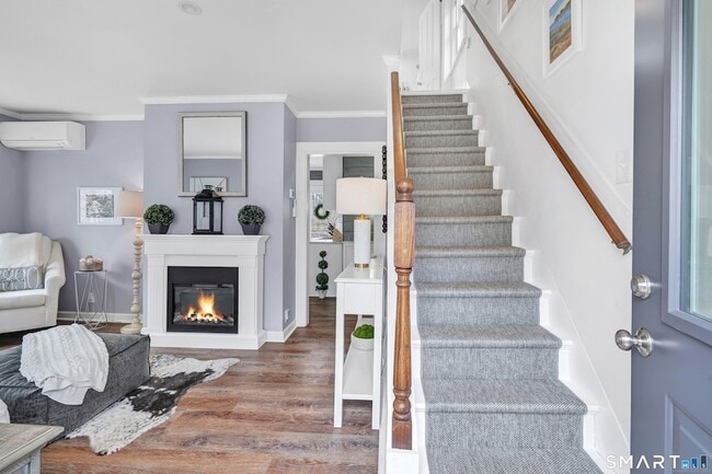 Photo - 132 Pequot Ave