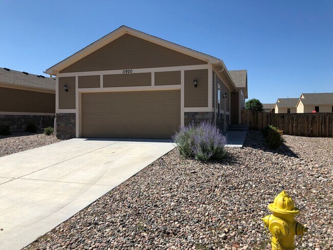 Building Photo - Ranch-Style 3BD Duplex featuring One-Level Living in Falcon! - Security Deposit Waiver Available