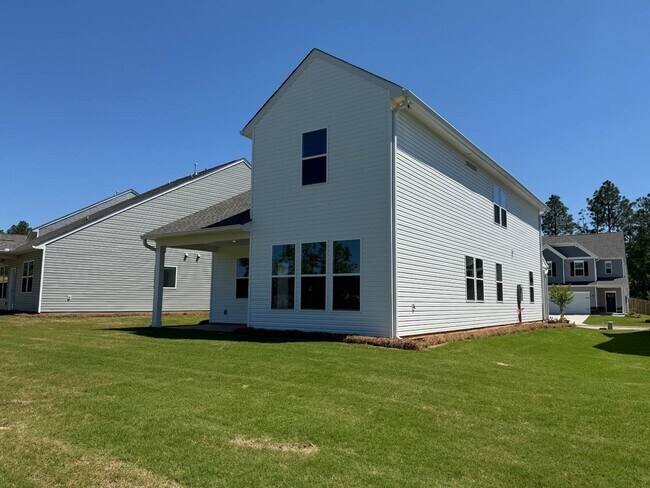 Photo - 749 Count Fleet Ct