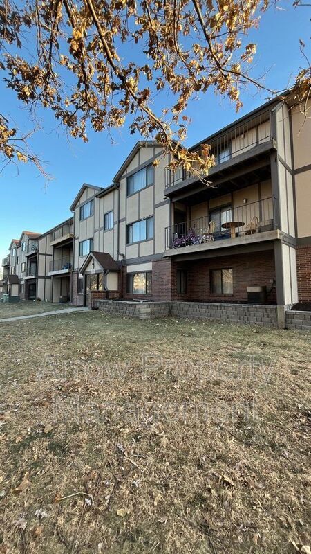 Photo - 2380 N 44th St Unit 6