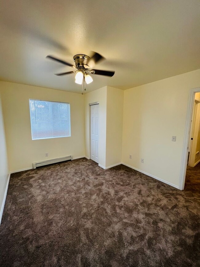 Photo - 915 Defoe St Unit A