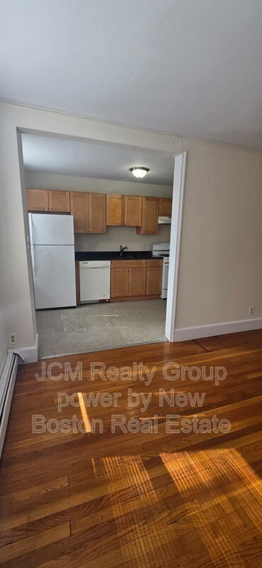 Photo - 9 Victory Rd Unit 17 / 2nd Floor