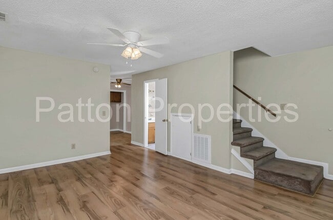 Photo - 104-106 Cherry Hall Drive - Outside CoC - TMS#004330-02-018 Unit 106