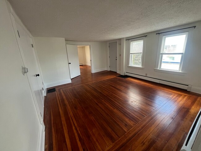 Living room - 704 Enfield St Unit Apt A