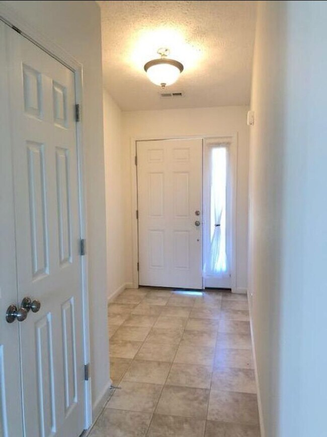 Photo - BRIDDLEWOOD COMMUNITY