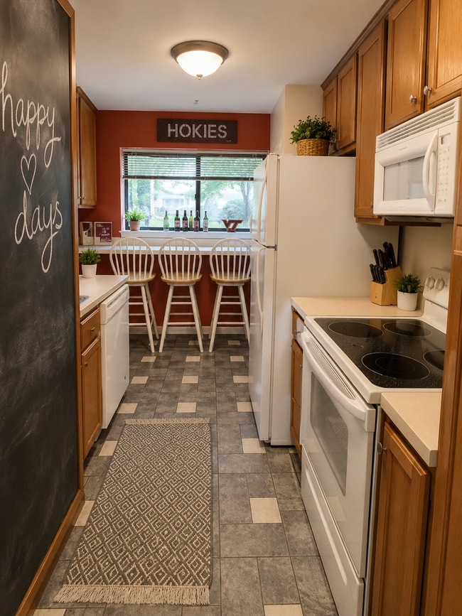 Photo - Blacksburg, 3 BR / 2 BA Available August 7