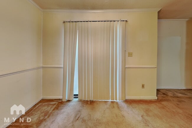 4317 Presley Ct Unit B