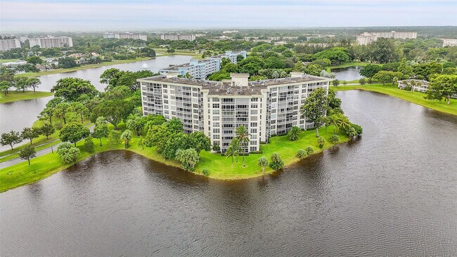 Building Photo - 3051 N Course Dr Unit 601