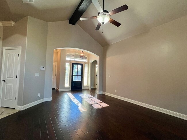 Photo - 113 London Dr