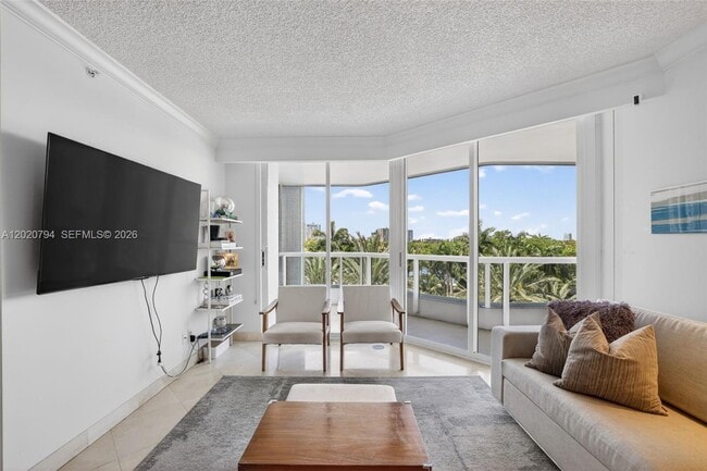 Photo - 21205 Yacht Club Dr Unit 605