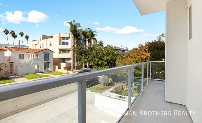 Photo - 836 S Shenandoah St Unidad 201