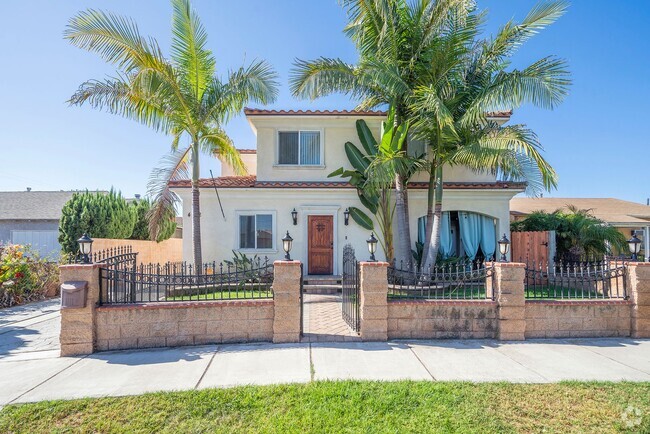 Building Photo - Warm and inviting Hawthorne Home!