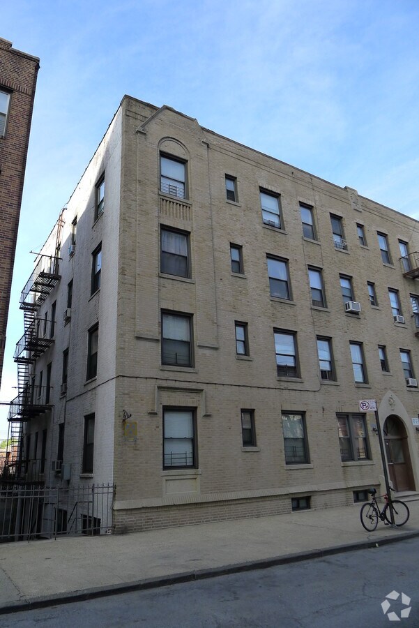 1865 Bogart Avenue - 1865 Bogart Ave Apartments
