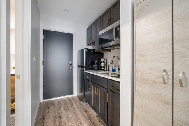 Photo - 73 Cottage St Unidad ID1056796P