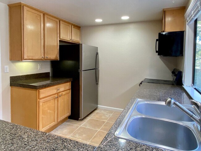Photo - Well Appointed and Perfectly Located 2 Bedroom, 2.5 Bath Townhouse in Santa Clara!